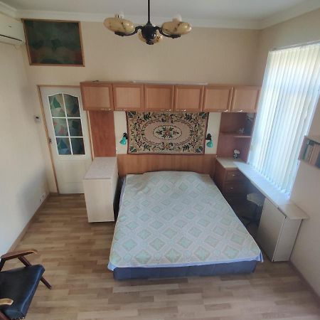 Апартаменты Pushkinska 71 Best Offer Book Now Одесса Экстерьер фото